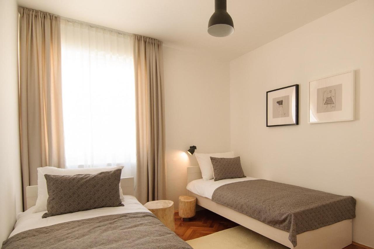 Julie City Centre Porec Apartment Eksteriør bilde