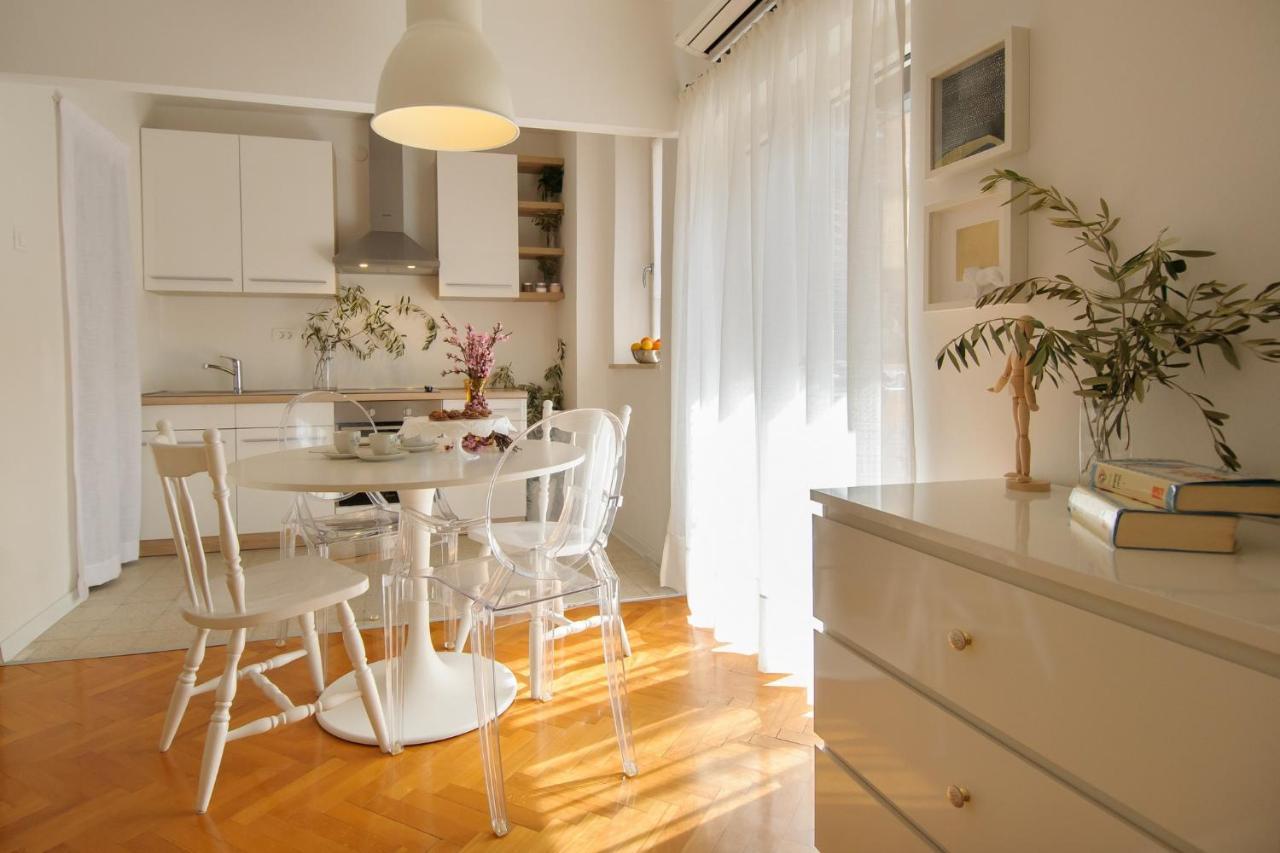 Julie City Centre Porec Apartment Eksteriør bilde